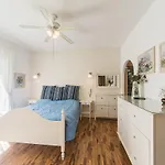 Casale Dell'insugherata 4* Rome