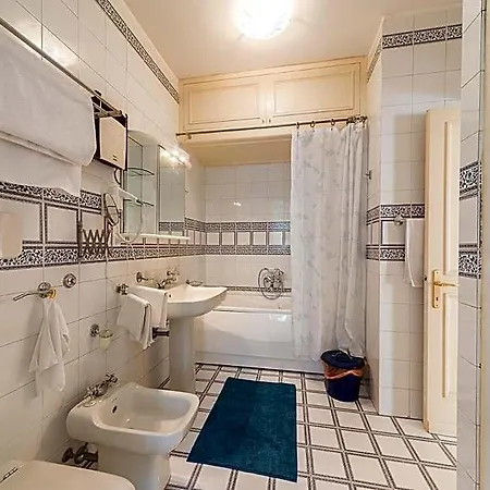 Casale Dell'insugherata 4* Rome
