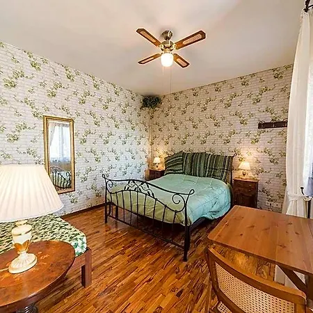 Casale Dell'insugherata Frühstückspension 4*