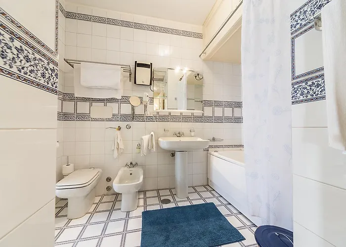 Casale Dell'insugherata 4* Rome